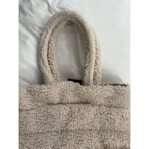 Sherpa quilted faux shearling tote bag cream beige teddy cute coquette cozy - Picture 5 of 10